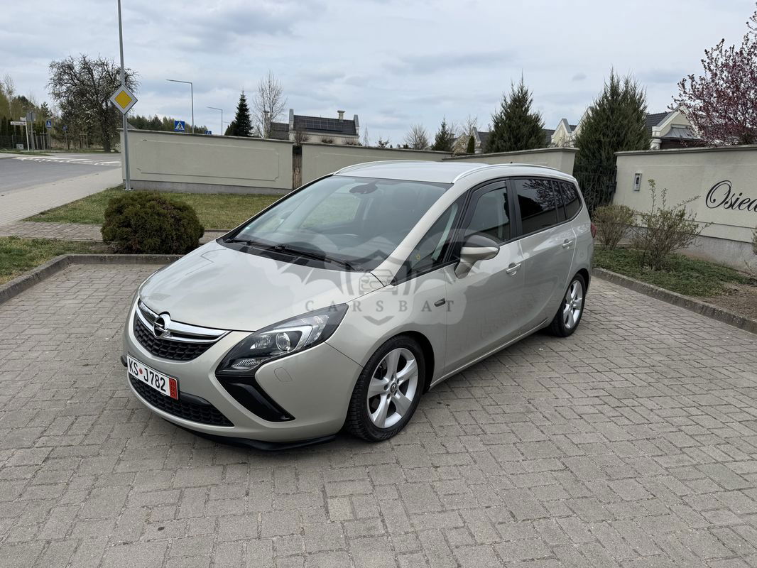 Opel Zafira C 1.4 T Cosmo 2013