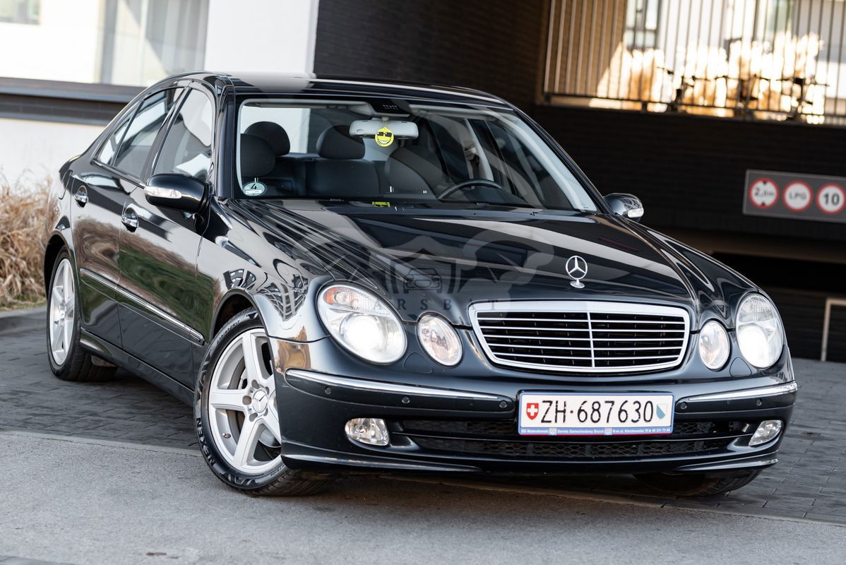 Mercedes-Benz E W211 2003