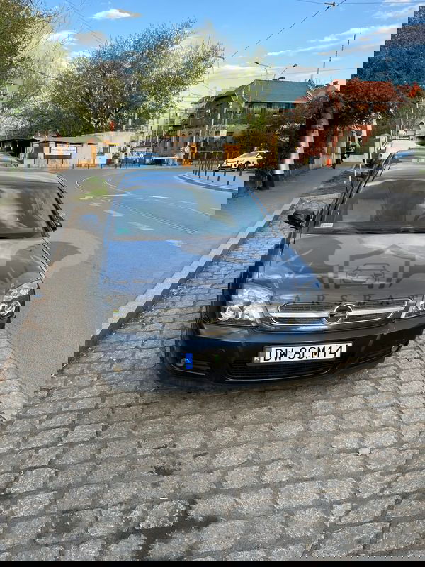 Opel Vectra C GTS 2.2 2003