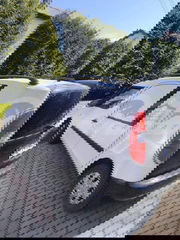 Skoda Praktik 2011