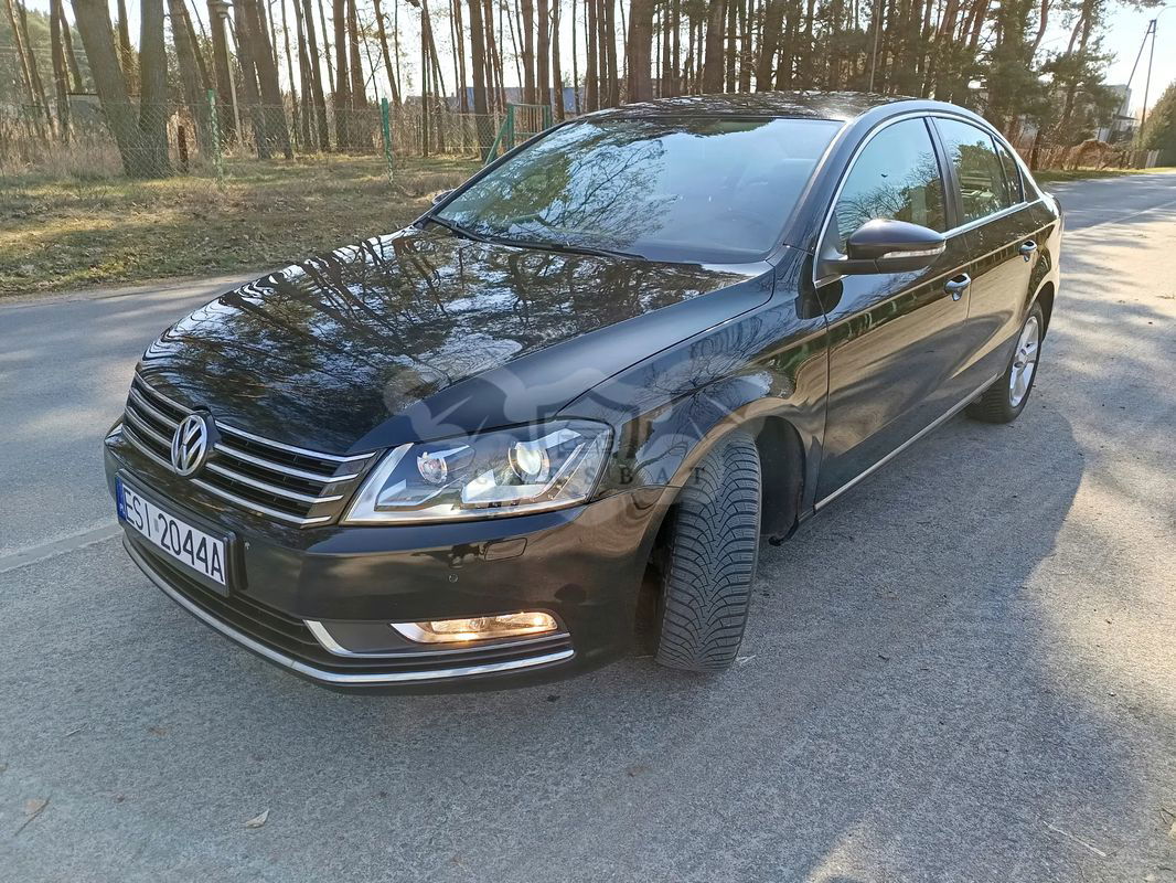 Volkswagen Passat B7 2.0 TDI Comfortline 2011