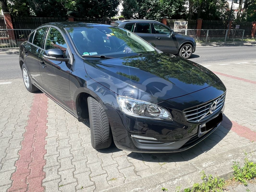 Volvo S60 II D2 Momentum 2015