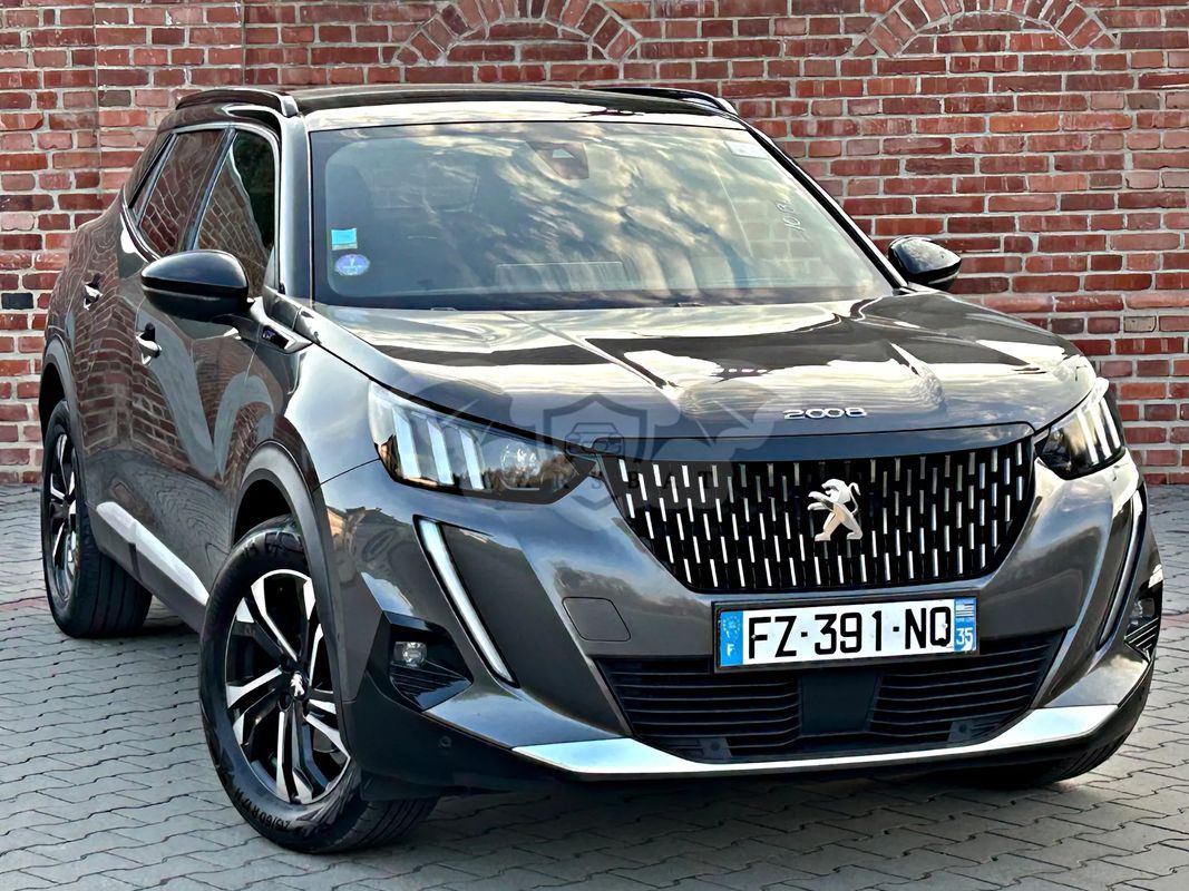 Peugeot 2008 II PureTech 130 GT Pack 2021