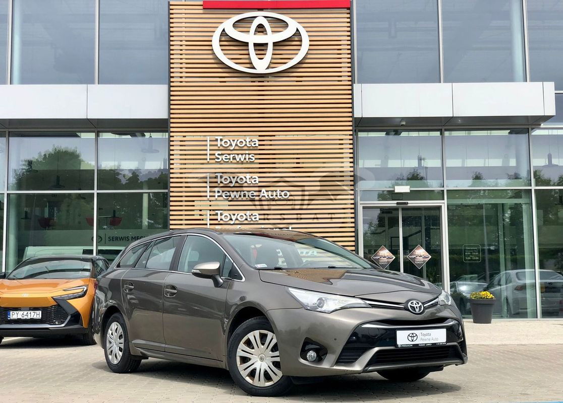 Toyota Avensis III 1.6 D-4D Active 2017