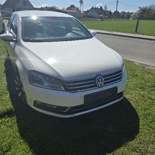 Volkswagen Passat B7 2.0 TDI Highline 2011