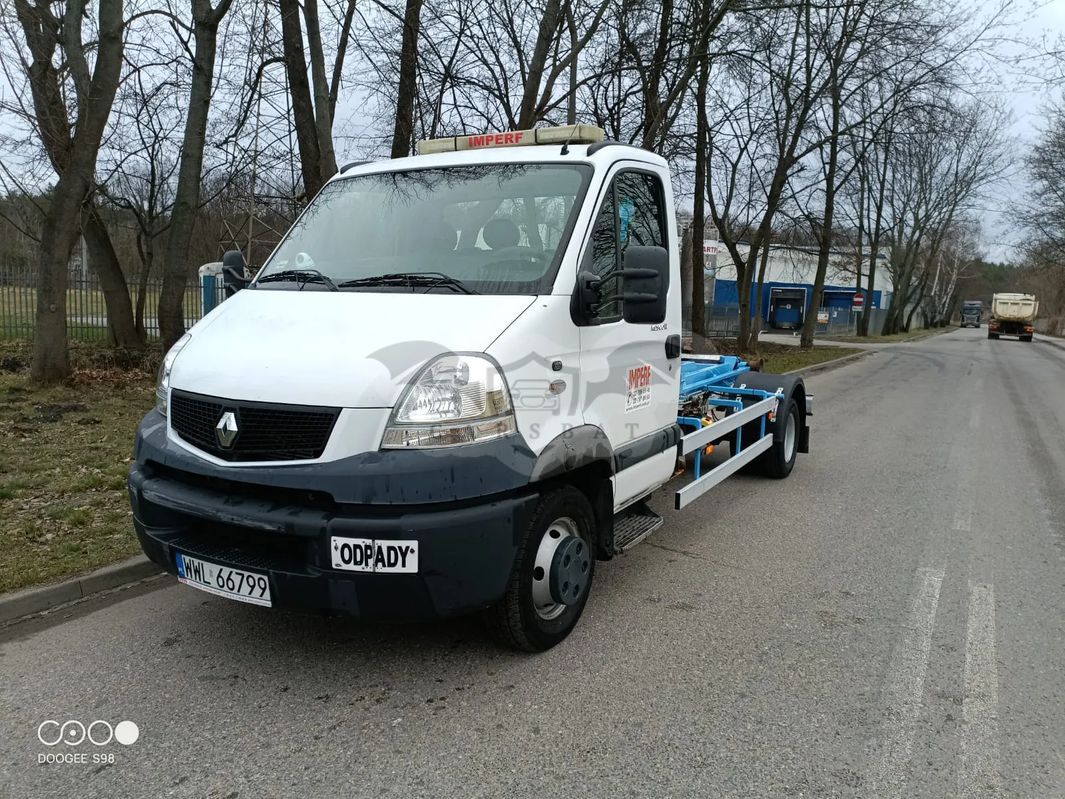 Renault Mascott 2009