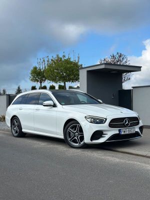 Mercedes-Benz E W213 300 d 4Matic T 9G-TRONIC AMG Line 2023