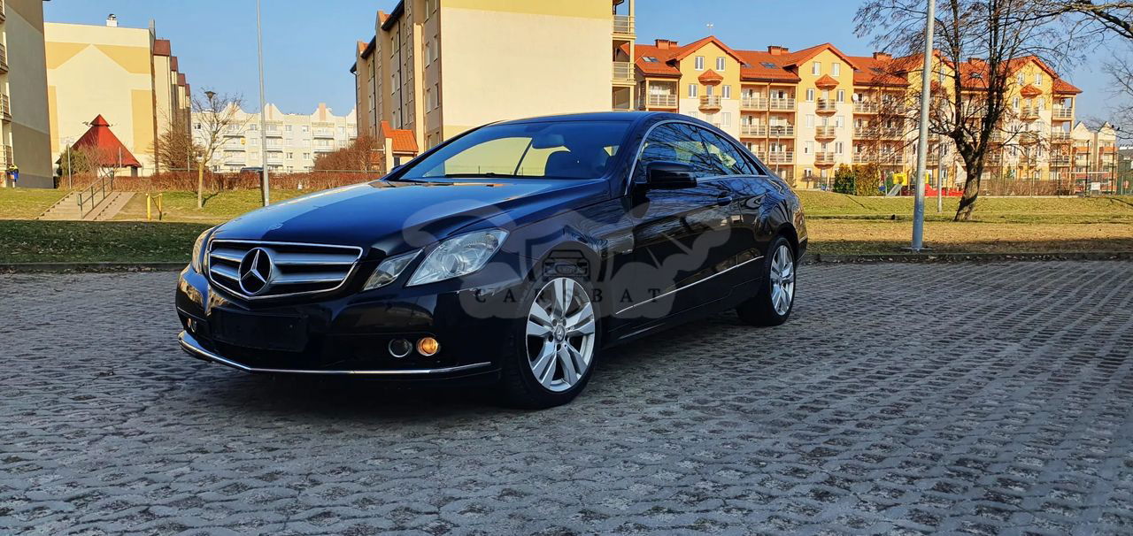 Mercedes-Benz E W212 2010