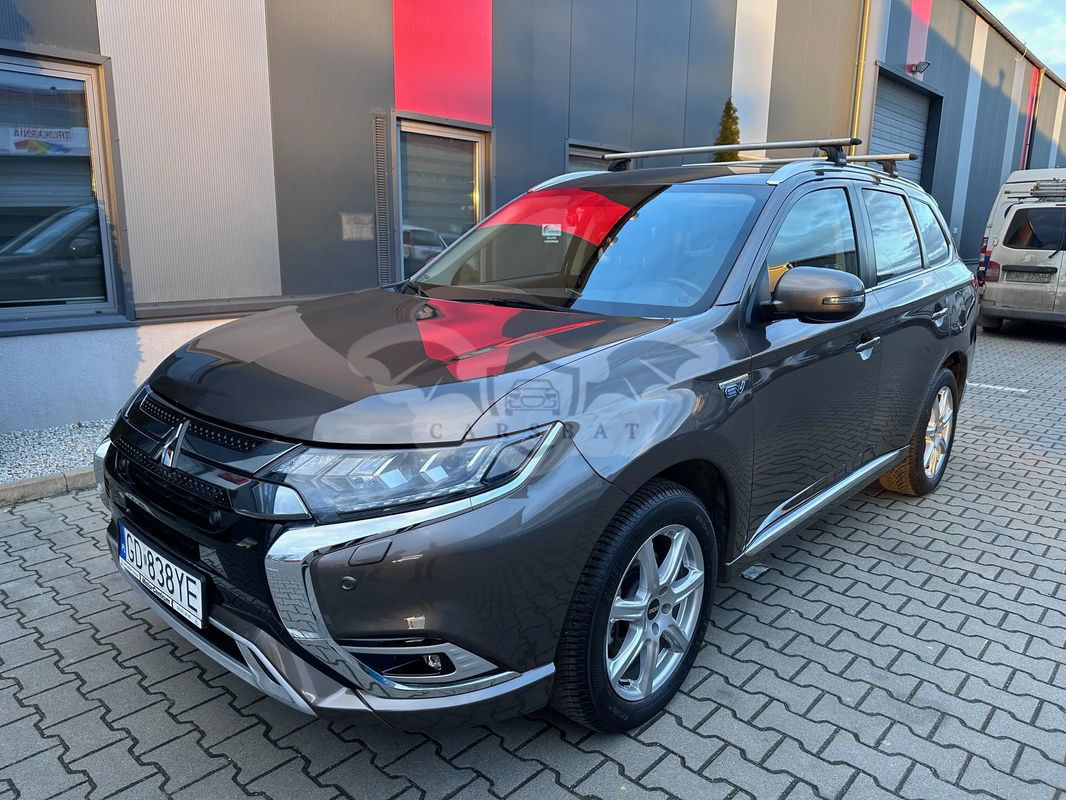 Mitsubishi Outlander III PHEV Instyle 2021