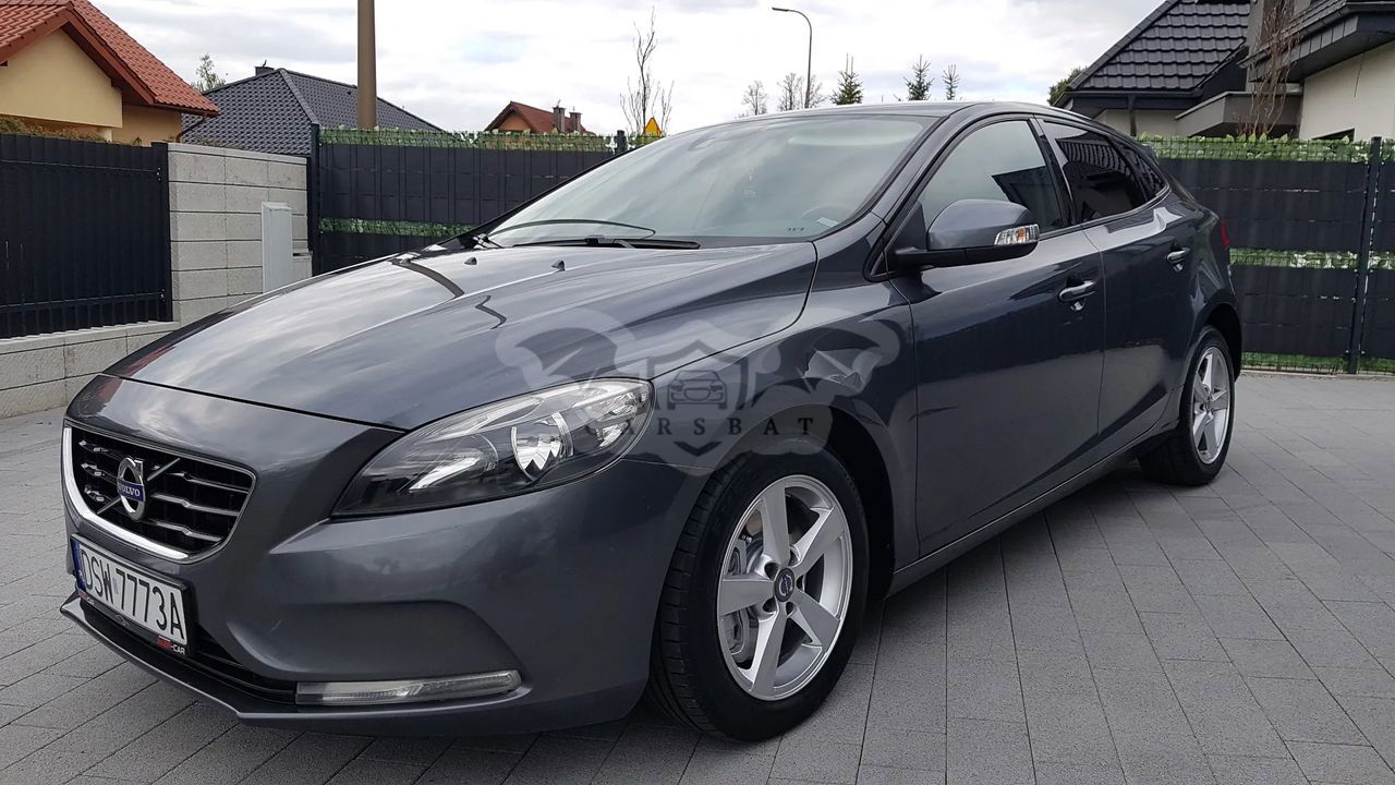 Volvo V40 II D3 Drive-E Momentum 2013