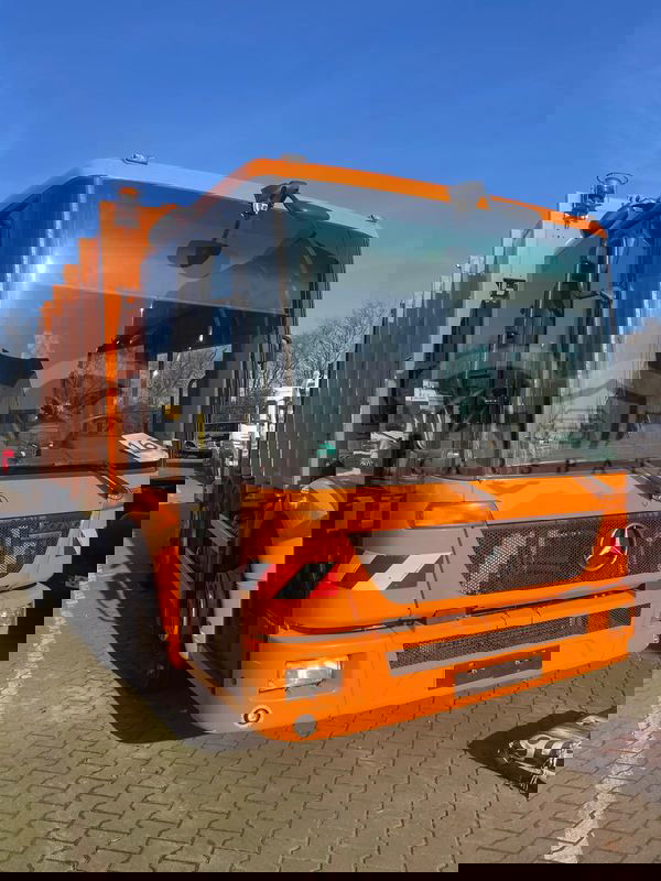 Mercedes-Benz Econic 2013