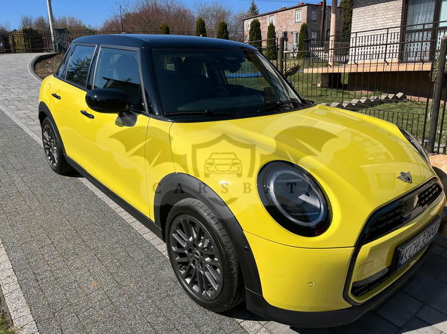 Mini Cooper C Linia Classic 2025