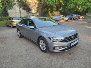 Volkswagen Passat B8 1.5 TSI EVO Business DSG 2021