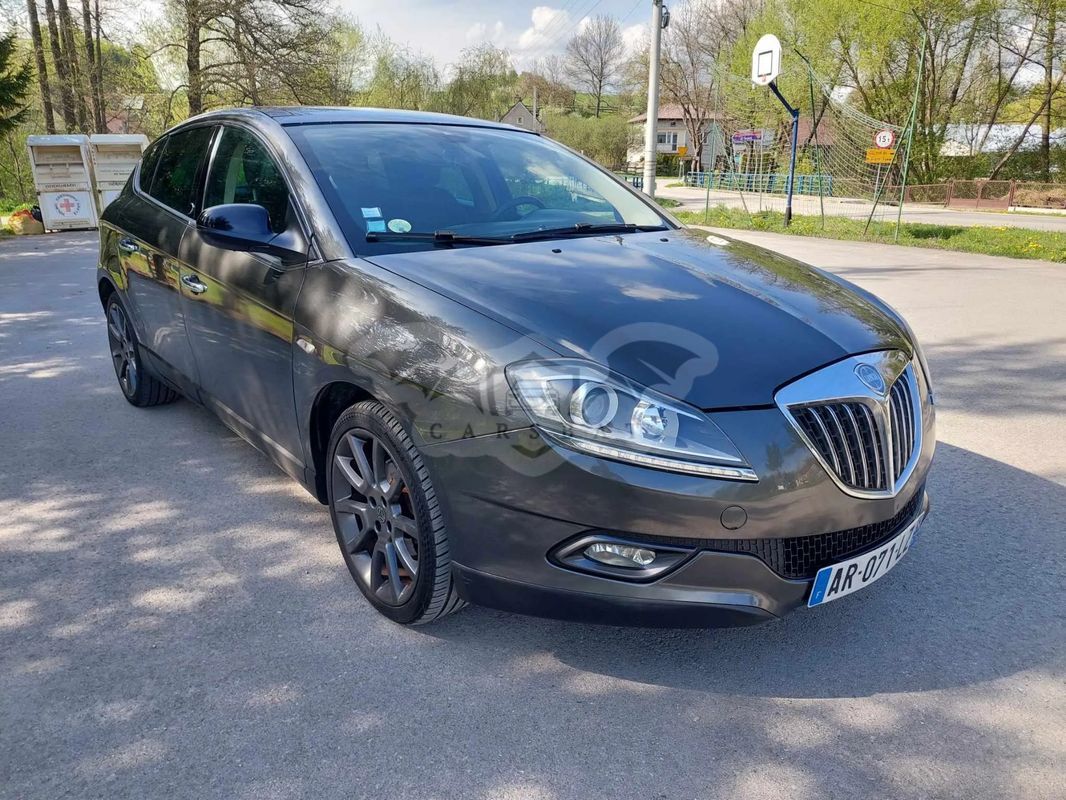 Lancia Delta 2010