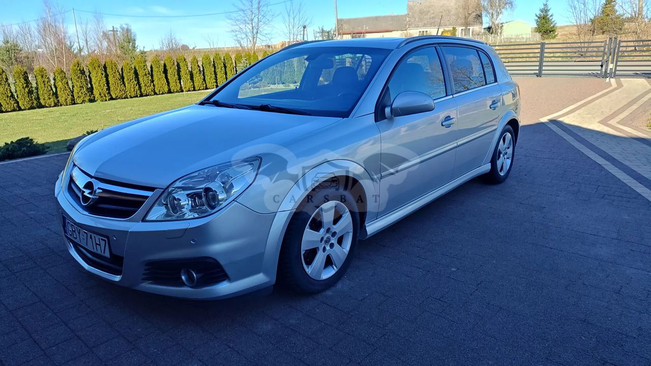 Opel Signum 2005