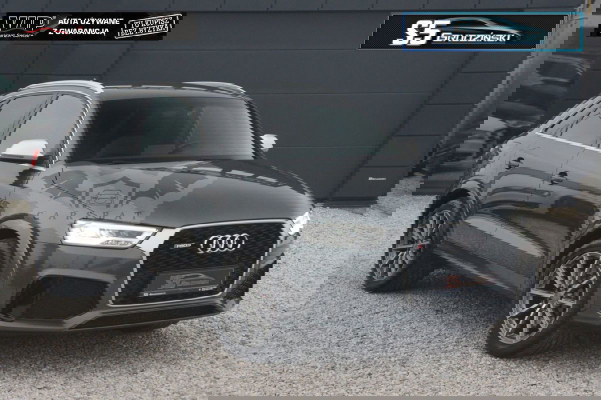 Audi RSQ3 2015