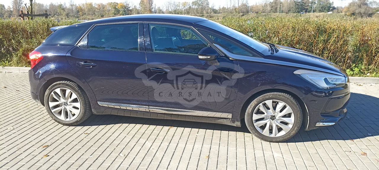 DS DS5 2015