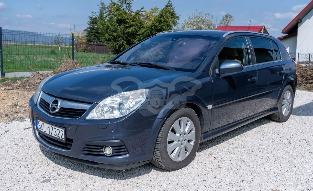 Opel Signum 2.8 V6 Turbo Automatik Cosmo 2005