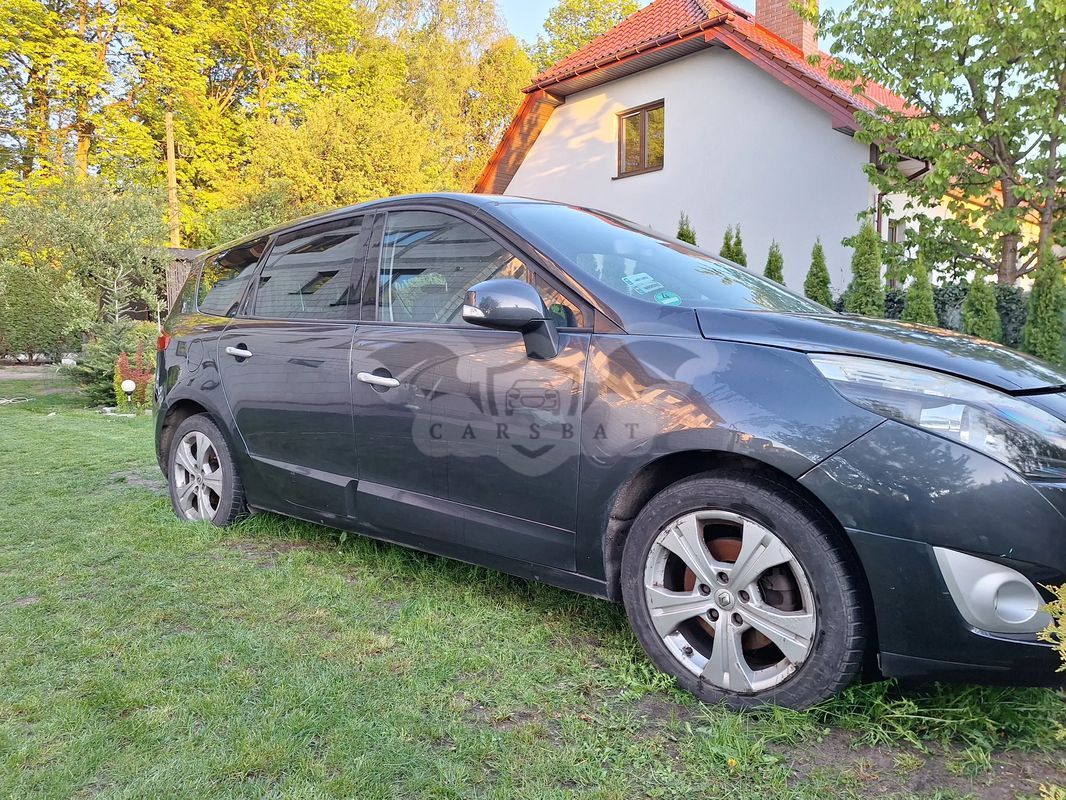 Renault Scenic III 1.4 16V TCE Expression 2010