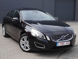Volvo S60 II D3 2011
