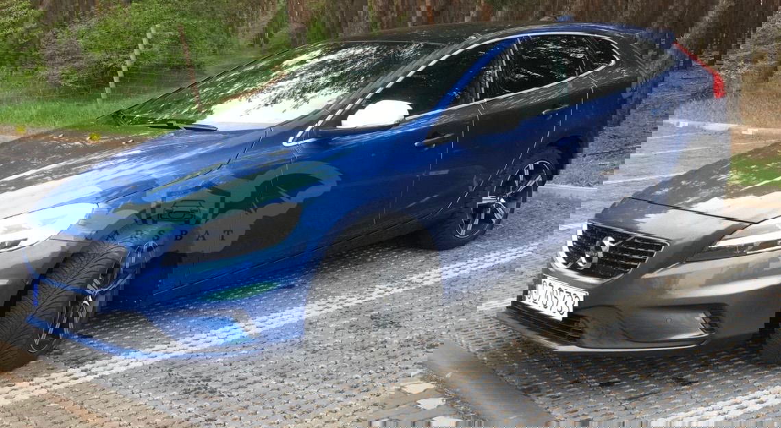 Volvo V40 II T3 Geartronic RDesign 2019