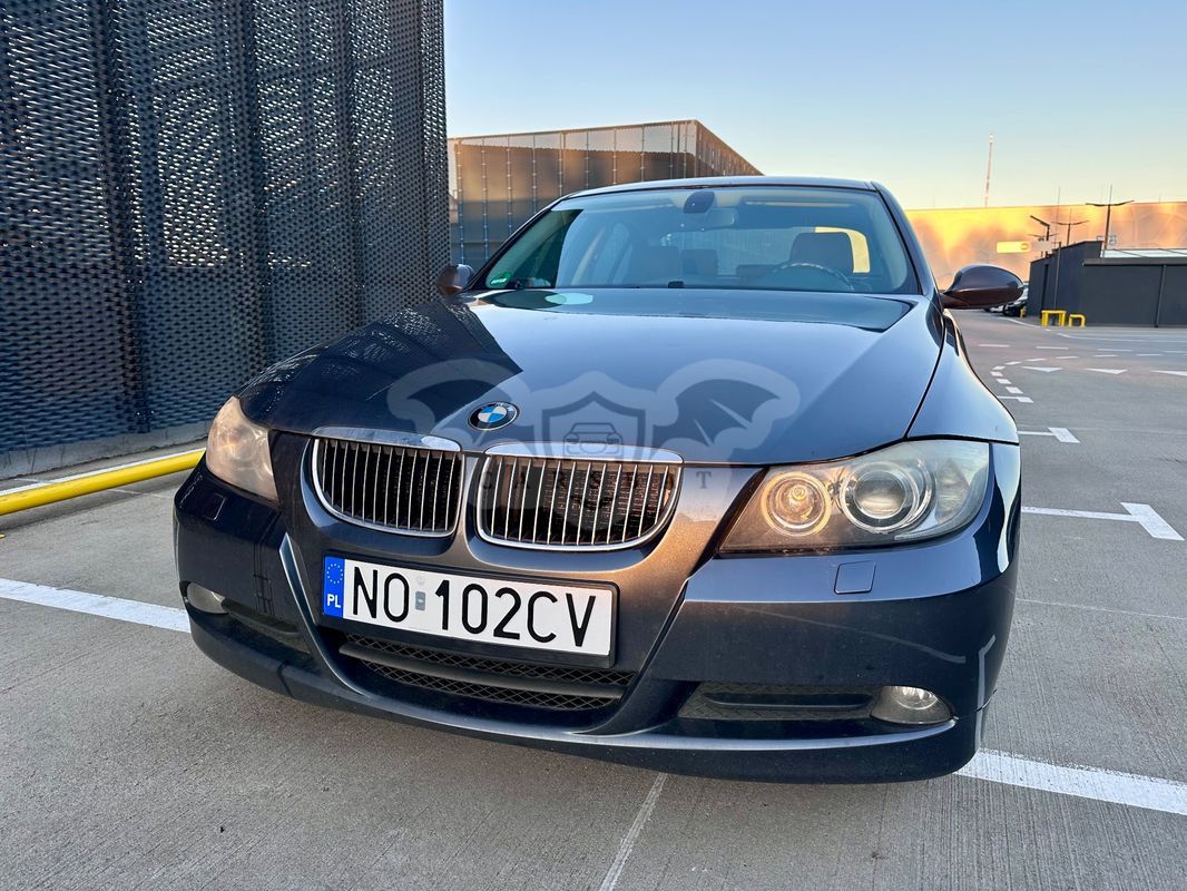 BMW 3 Series E90/E91/E92/E93 318i 2007