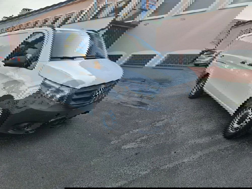Mercedes-Benz Vito 2023