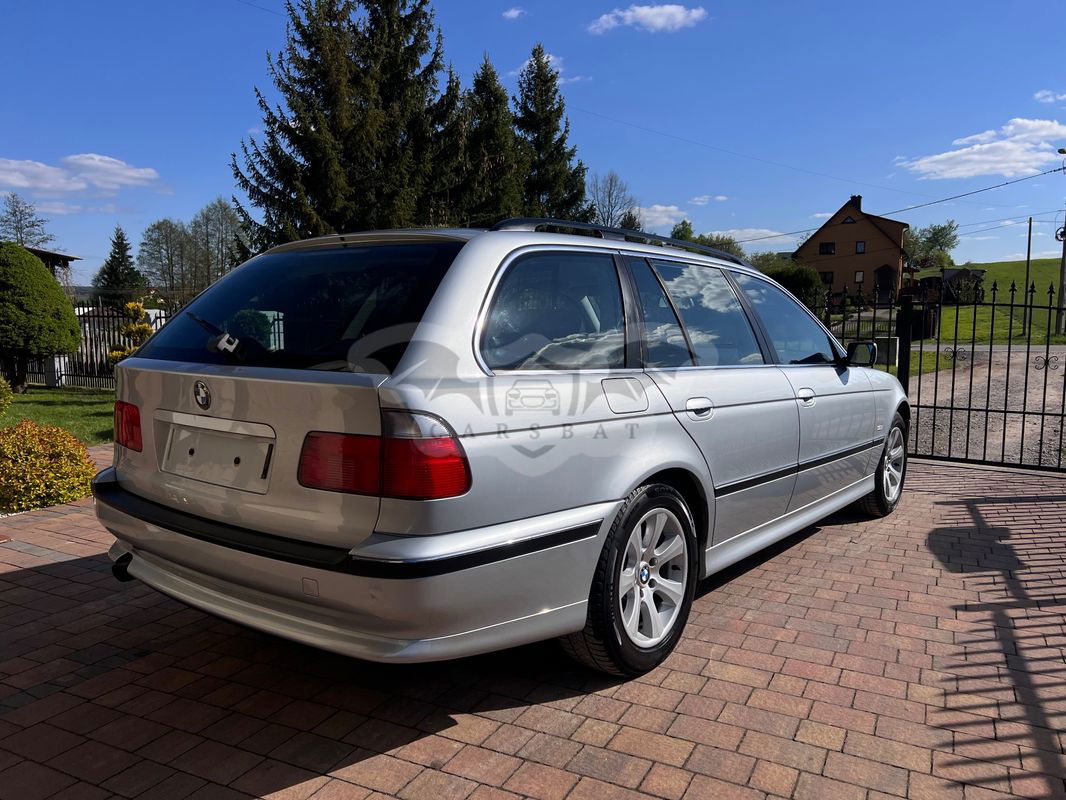 BMW 5 Series E39 528i 1998