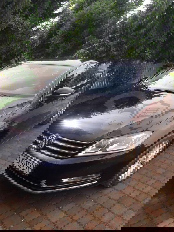 Volkswagen Passat B7 2.0 TDI Highline DSG 2011
