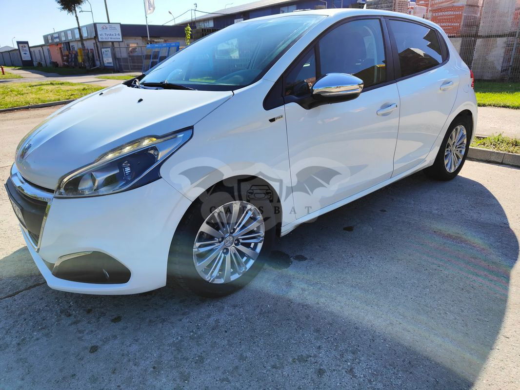 Peugeot 208 I 1.6 BlueHDi Active 2016