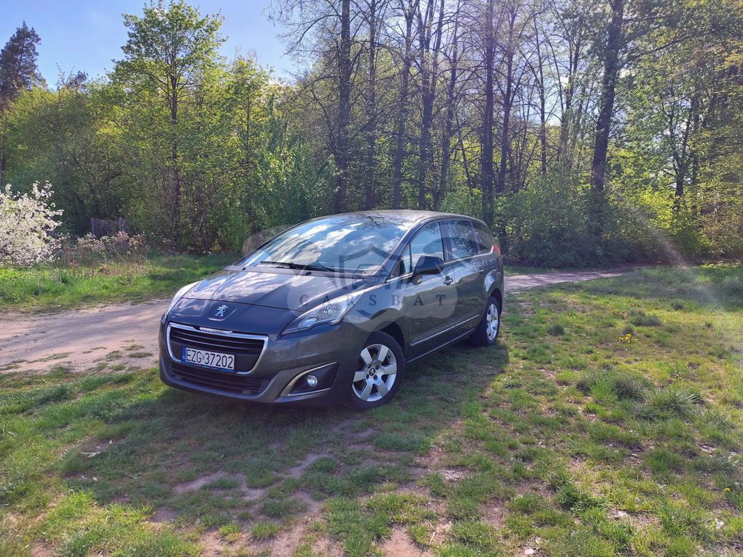 Peugeot 5008 I 1.6 HDi Active 7os 2014