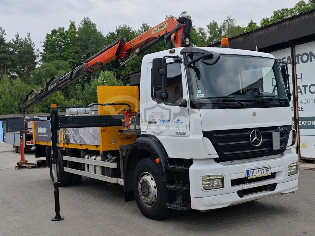 Mercedes-Benz Axor 2010