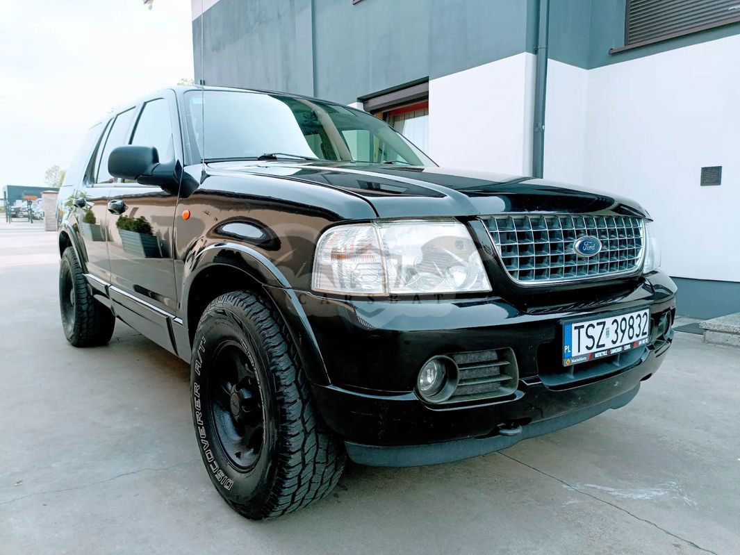 Ford Explorer 4.6 AWD 2003