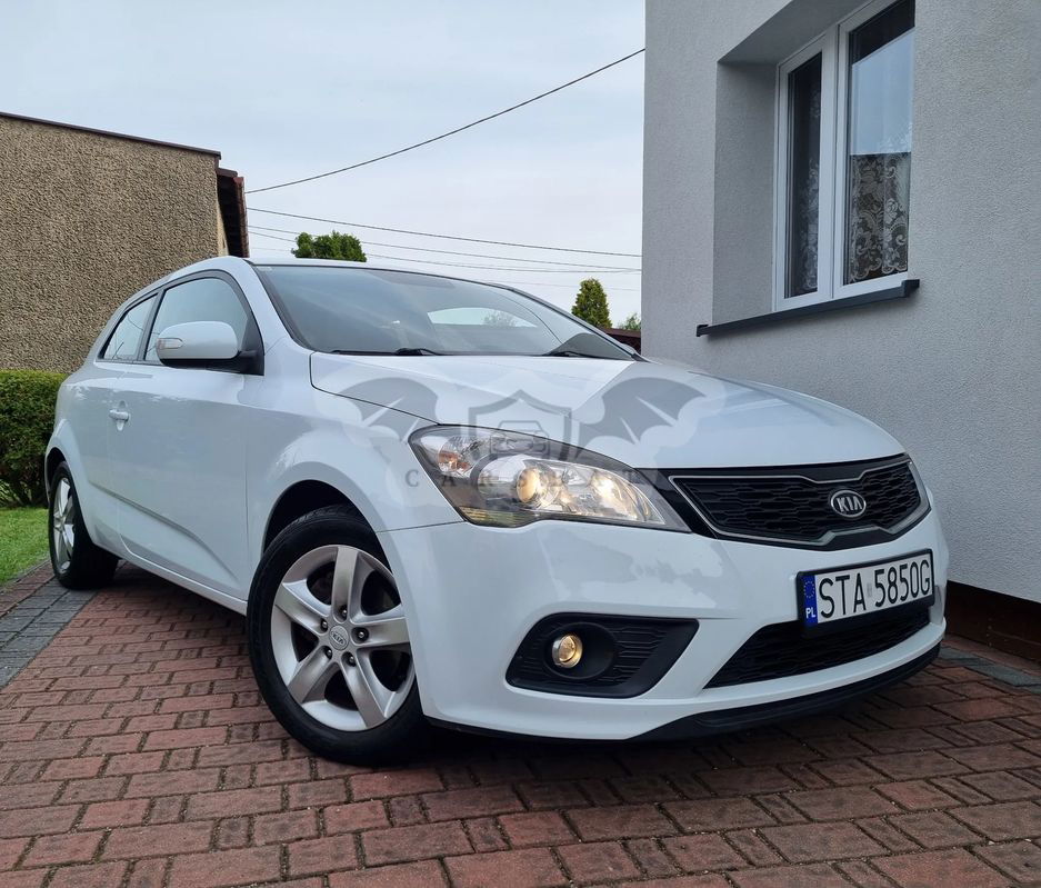 Kia Ceed Pro_cee'd 1.4 L 2011
