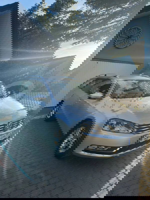 Volkswagen Passat B7 2.0 TDI Comfortline 2011