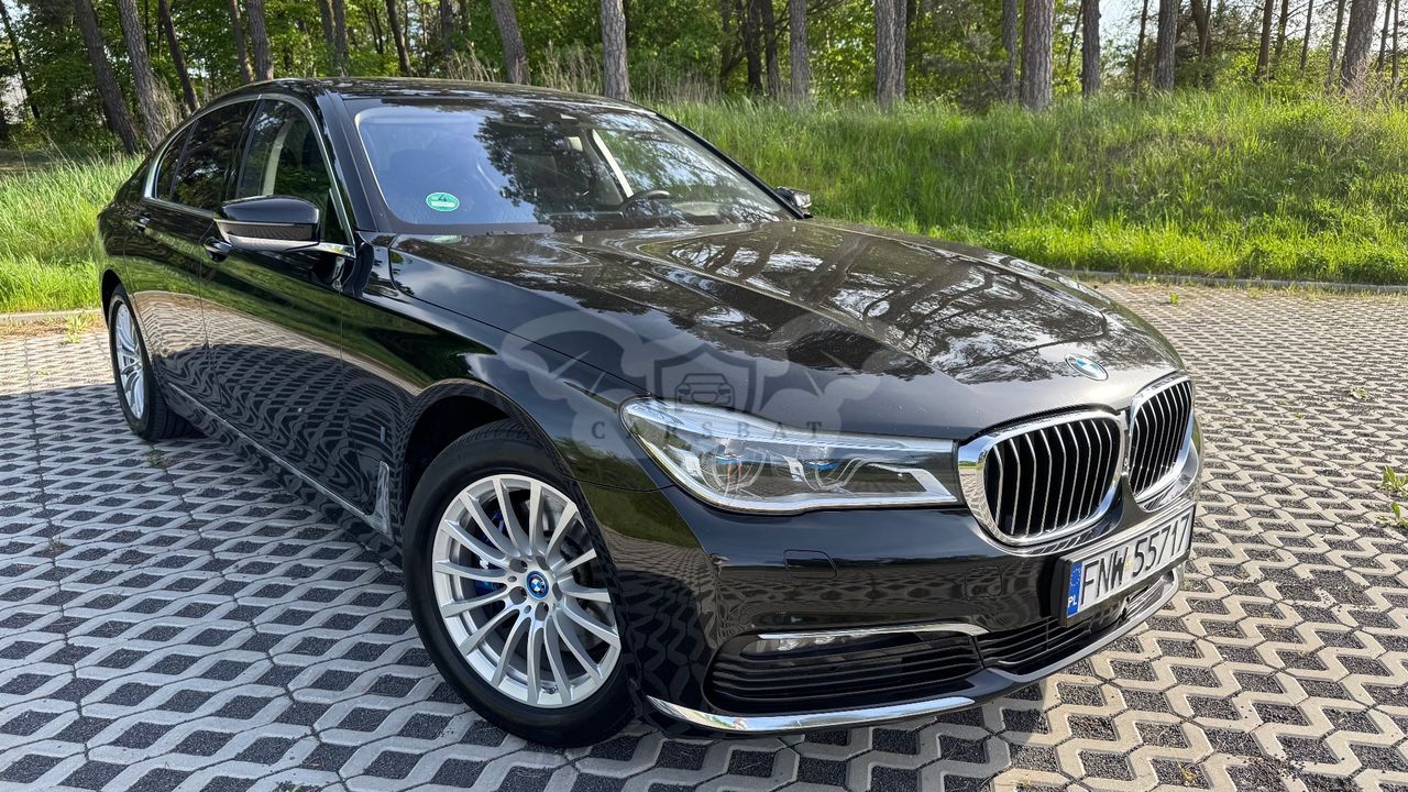 BMW 7 Series G11/12 740e iPerformance 2016