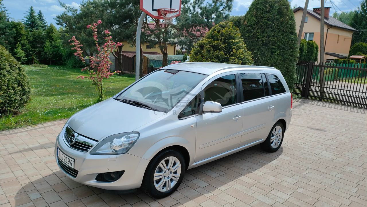 Opel Zafira B 1.8 Cosmo 2013