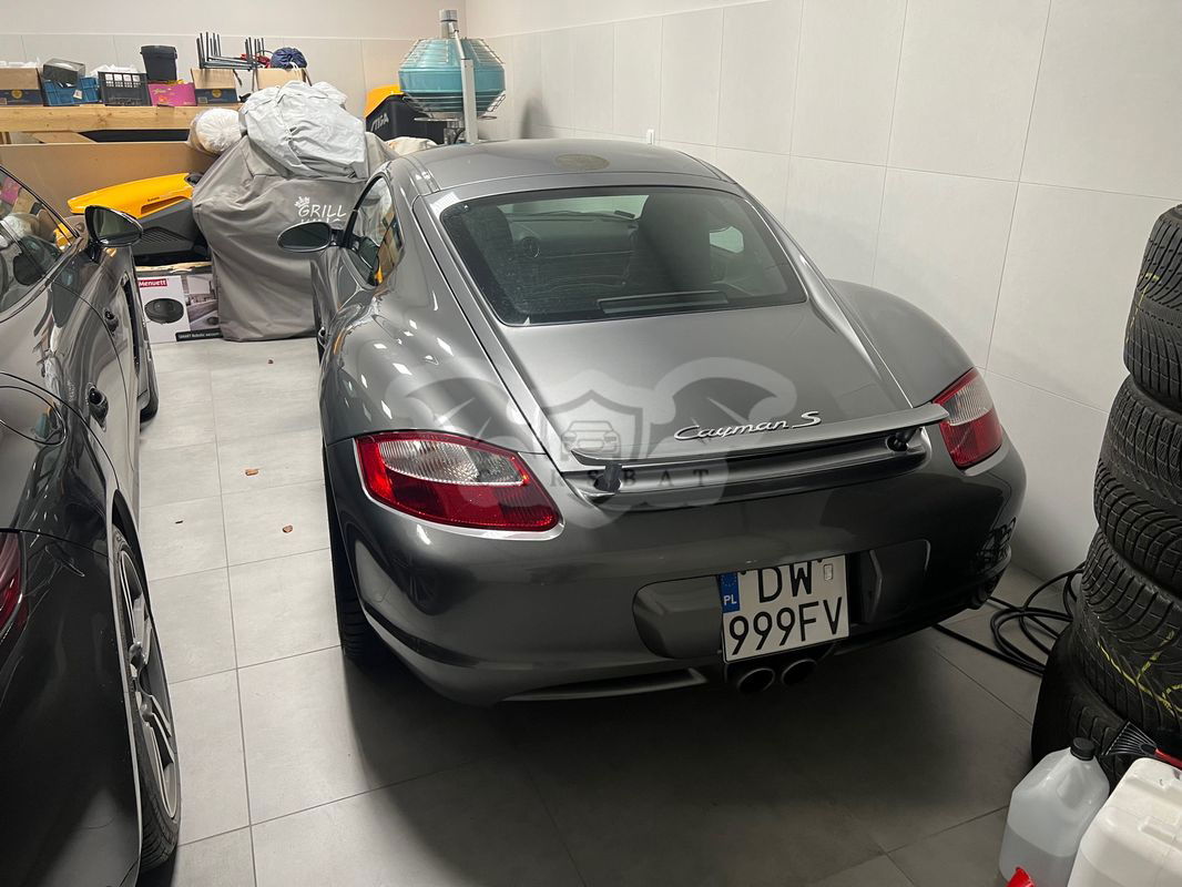 Porsche Cayman S 2008