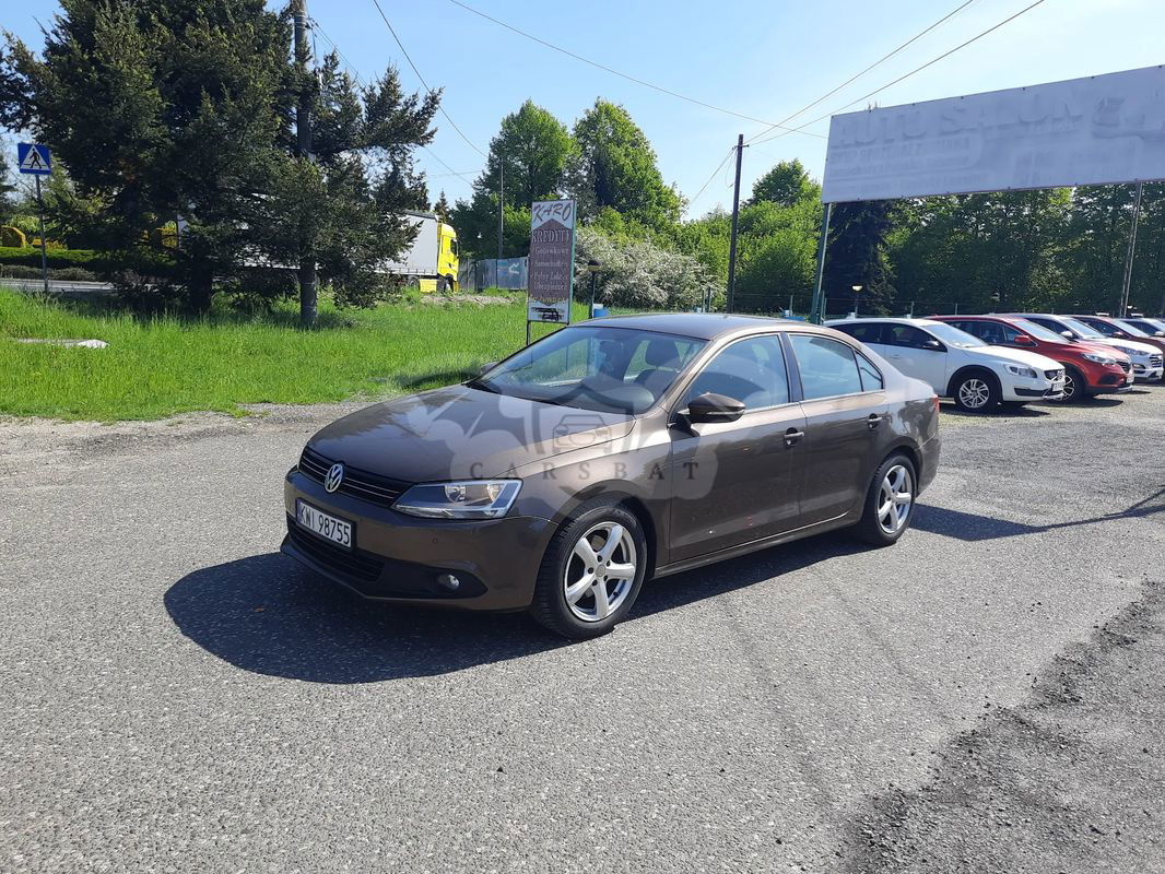 Volkswagen Jetta A6 1.2 TSI Comfortline 2012