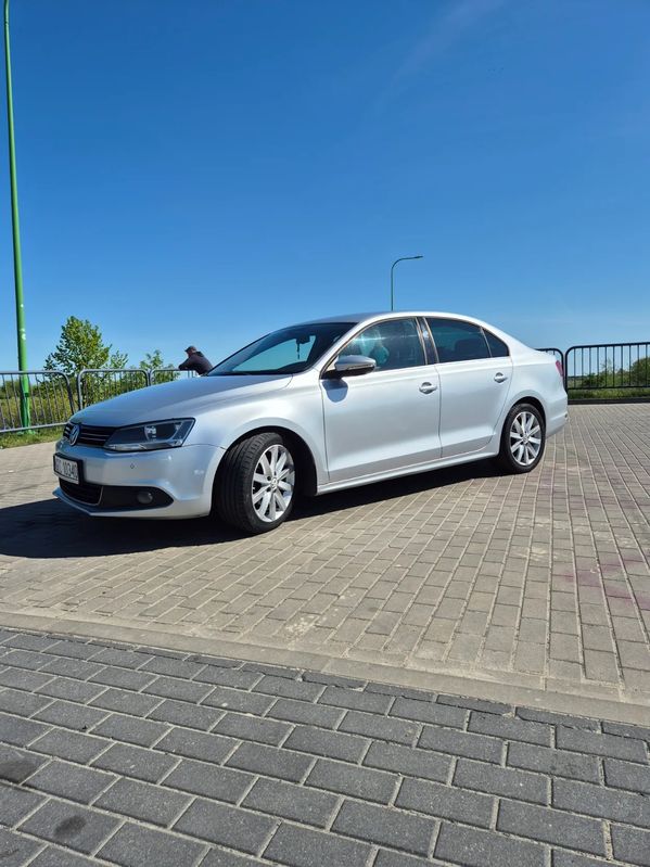 Volkswagen Jetta A6 1.4 TSI Highline 2013