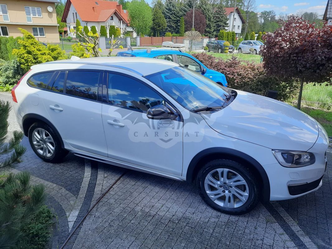 Volvo V60 T5 AWD Momentum 2017