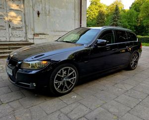BMW 3 Series E90/E91/E92/E93 318d DPF Touring Edition Exclusive 2010