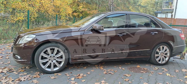 Mercedes-Benz E W212 500 4Matic 7G-TRONIC Avantgarde 2010