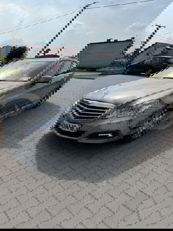 Mercedes-Benz E W212 2010