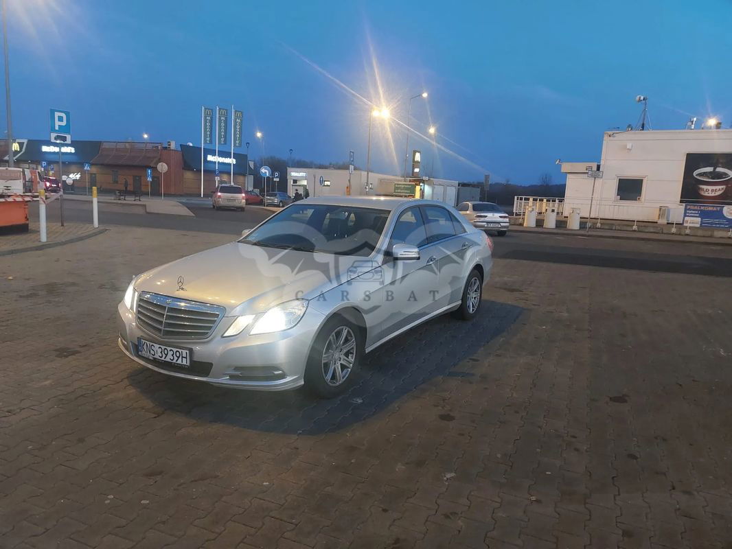 Mercedes-Benz E W212 200 BlueTEC Avantgarde 2013