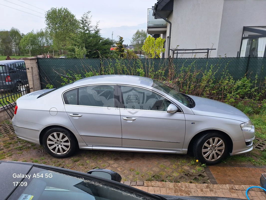 Volkswagen Passat B6 2.0 TDI Comfortline R-Style 2010