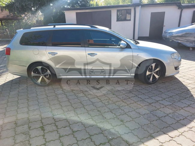 Volkswagen Passat B6 Variant 2.0 TDI DPF DSG R-Line Edition Plus 2010