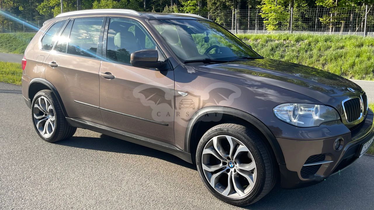 BMW X5 E70 xDrive30d 2011