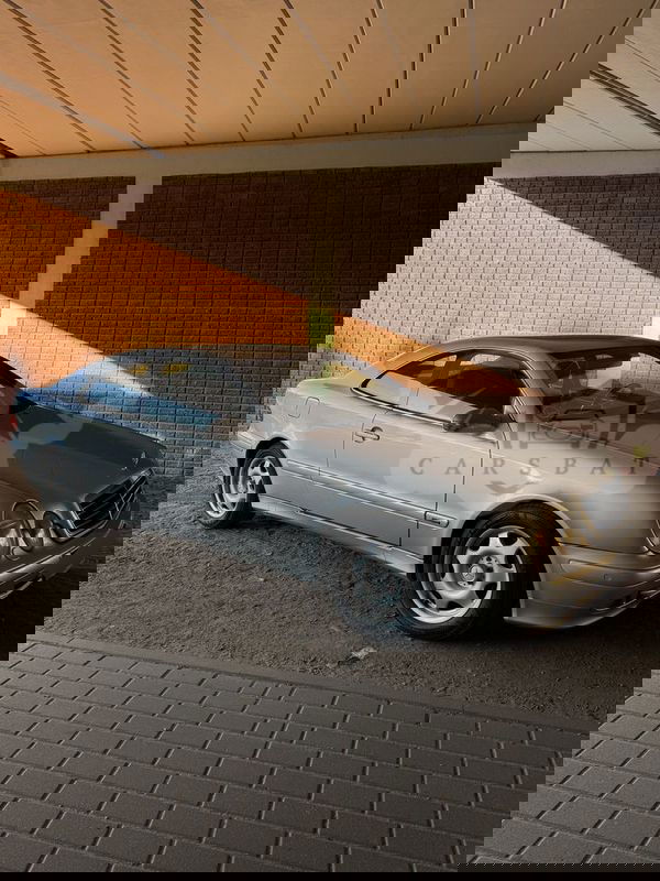 Mercedes-Benz CLK W208 320 2000