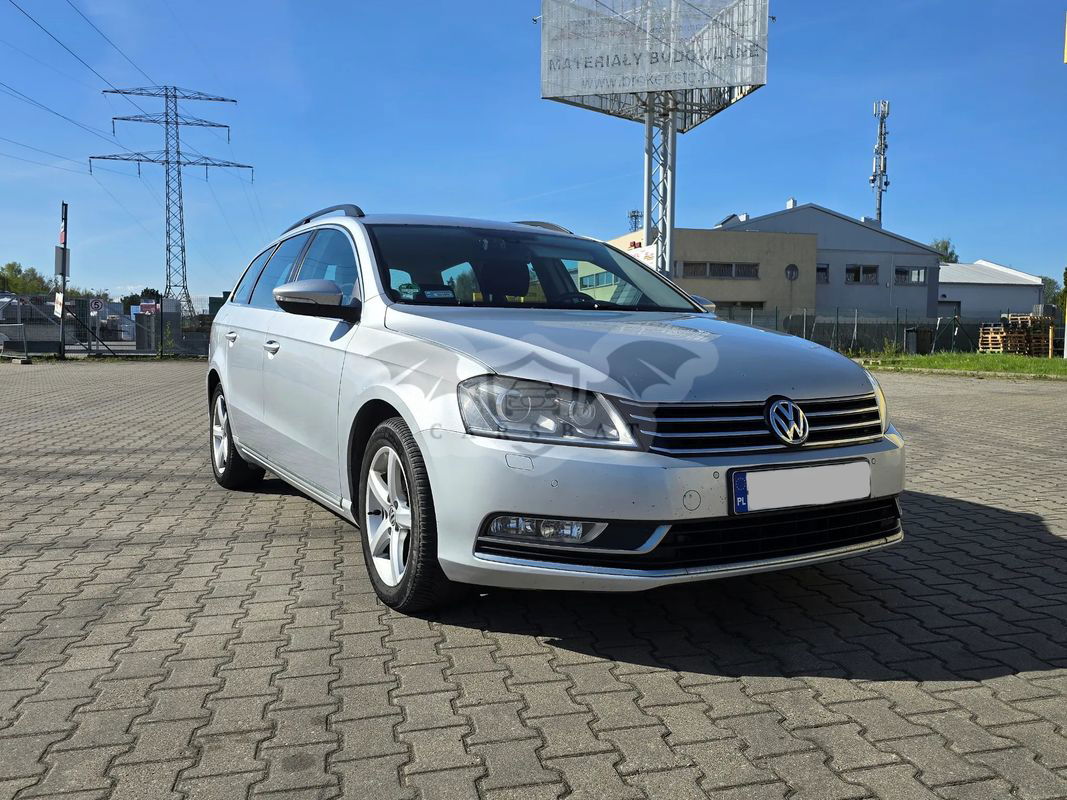 Volkswagen Passat B7 2.0 TDI DPF Comfortline DSG 2011